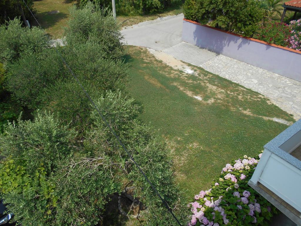 Apartment Kurelic Rab Town Exterior photo